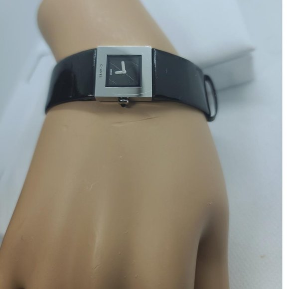 CHANEL Black Silver Matrasse 18mm Women's Watch - Picture 15 of 16